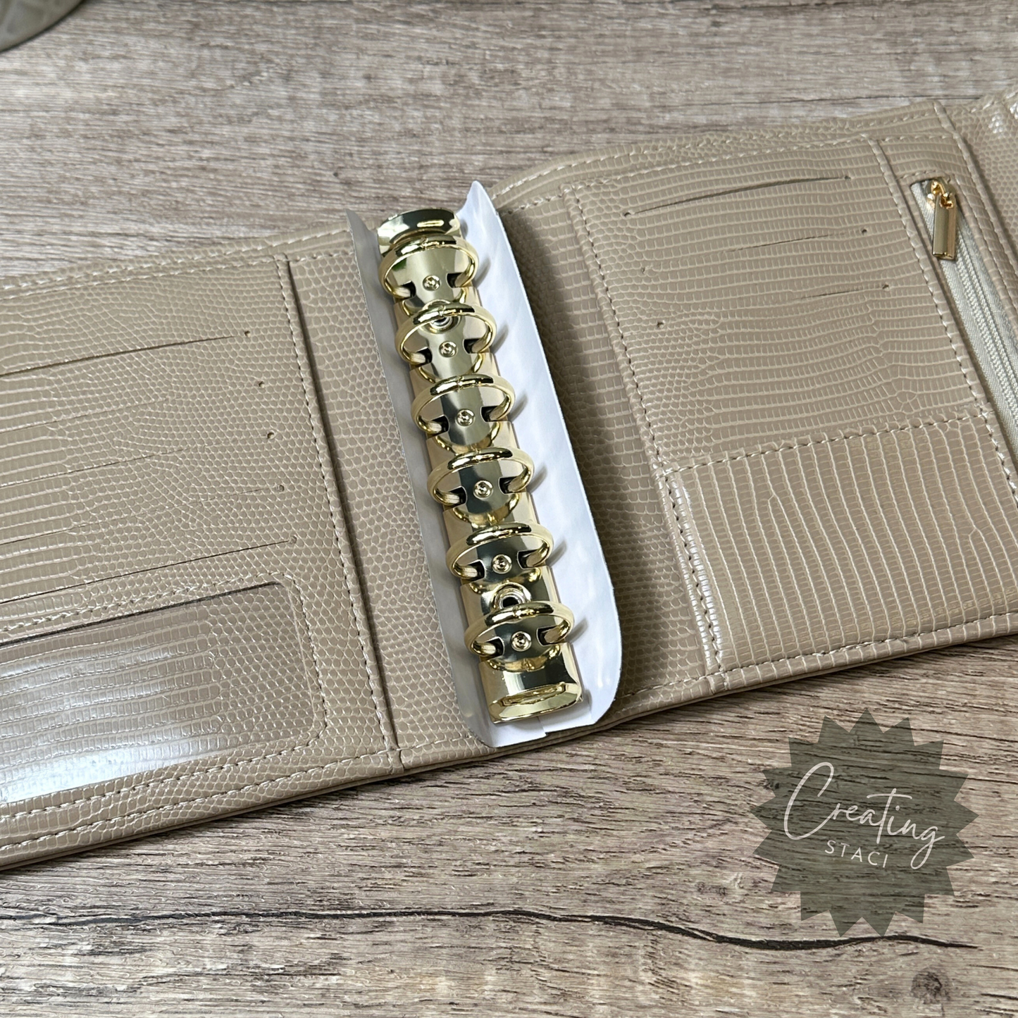 A7 Lizard Binder